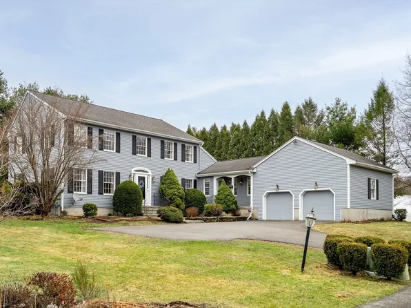 8 Farm Rd, Lexington, MA 02420