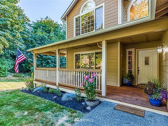 5th image of 2612 79th Ave NE