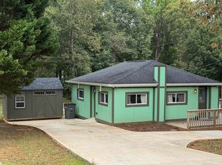 7 Coleman Ln, Taylors, SC 29687