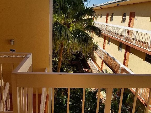 2nd image of 7820 Camino Real #J-315