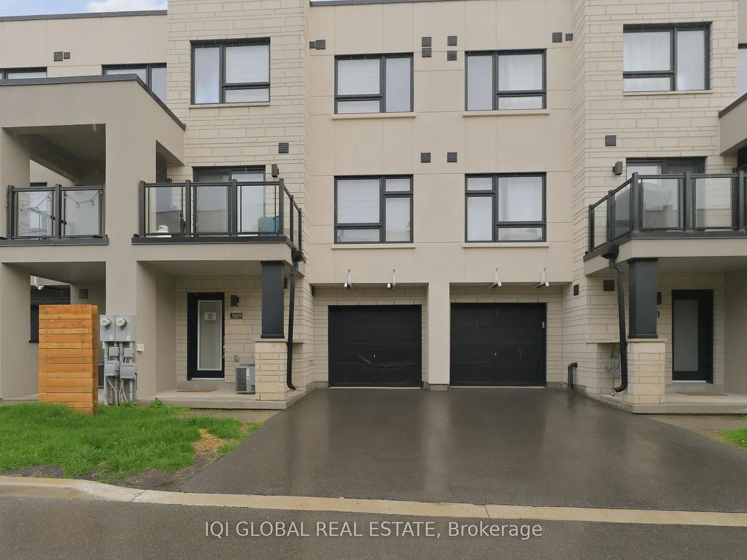 2 bed, $2,900 — Photo 1