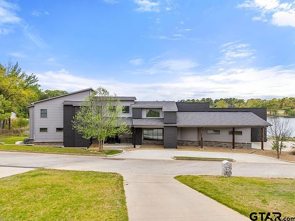 2nd image of 24116 Sun Ridge Rd