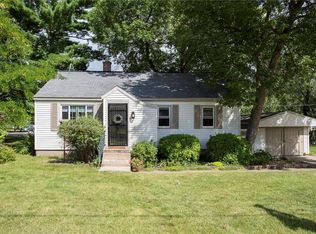 1906 Edgewood Ln, Eau Claire, WI 54703