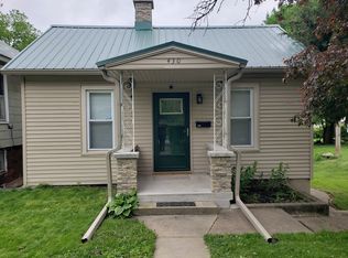 430 6th St, La Salle, IL 61301