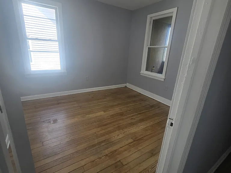 13 Poplar Pl #3 — Photo 5