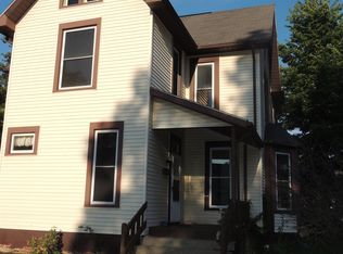 9 S Locust St, Greencastle, IN 46135