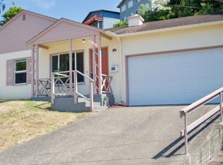 22 Hibbert Ct, Pacifica, CA 94044