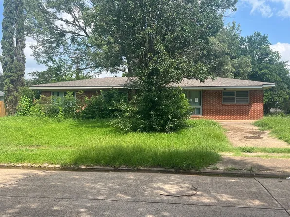 1800 Cambridge St, Bossier City, LA 71112