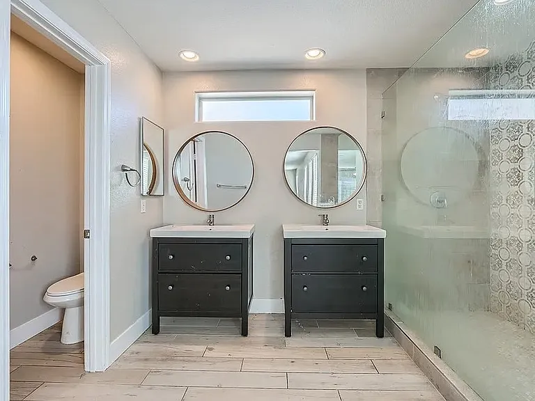 8264 Wildwood Glen Dr — Photo 7
