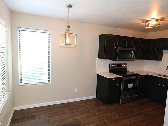 4th image of 6655 N Canyon Crest Dr