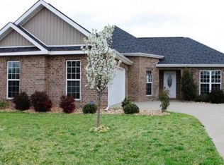 523 Manchester Ln, Byron, GA 31008