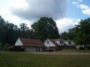 2031 S 13th St, Niles, MI 49120