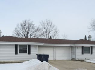 905-907 Black Bridge Rd #905, Janesville, WI 53545