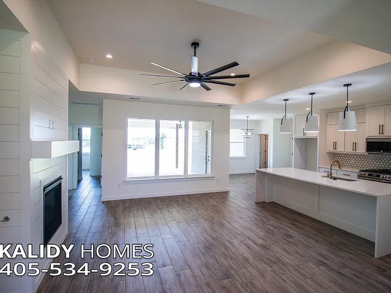 17584 Salma Rd — Photo 4