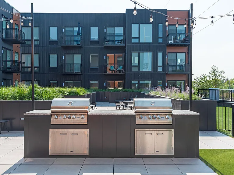 CityLine — Photo 22