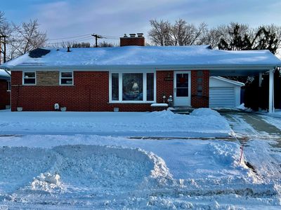 22832 Gary Ln, Saint Clair Shores, MI, 48080