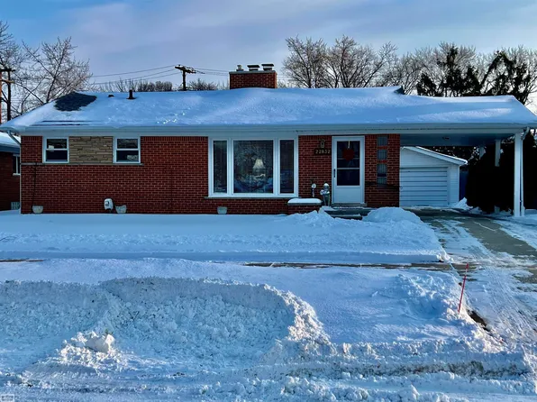 22832 Gary Ln, Saint Clair Shores, MI 48080