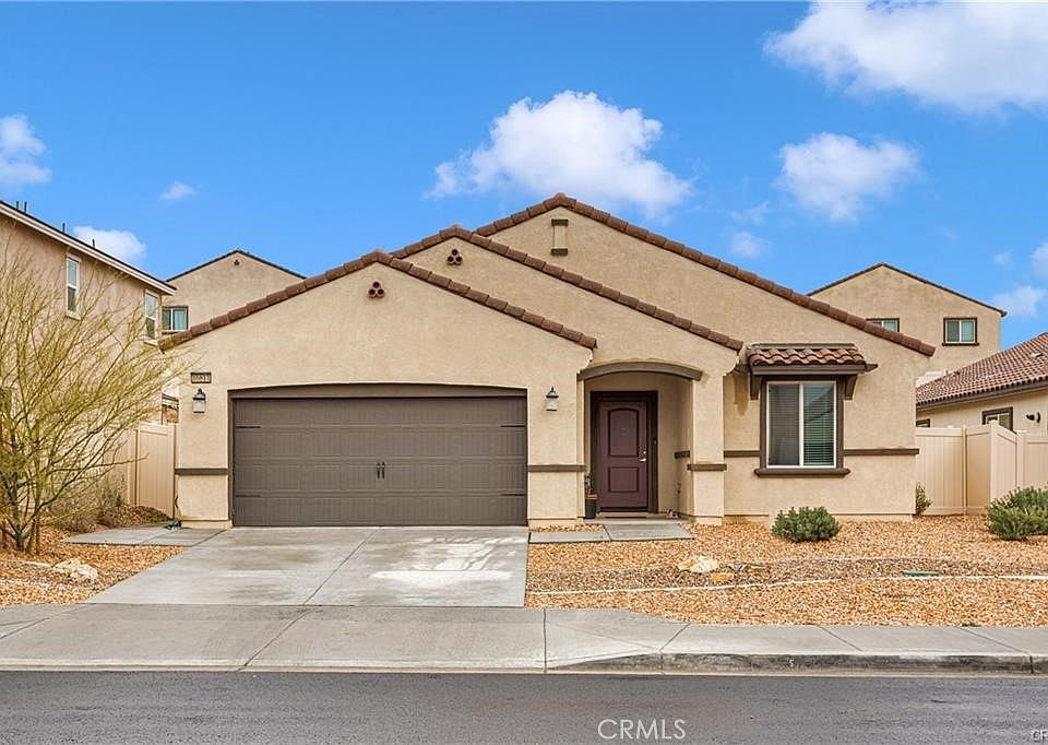 1st image of 16811 Desert Star St