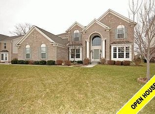 5959 Osage Dr, Carmel, IN 46033