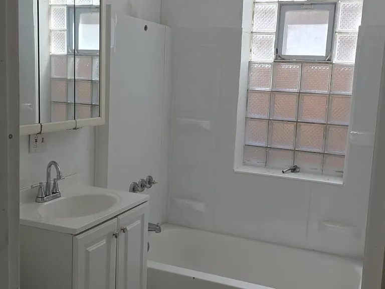 5621 S Elizabeth St #1 — Photo 5
