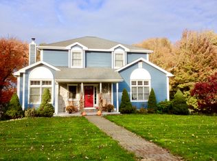 439 Fern Hill Rd, Bristol, CT 06010