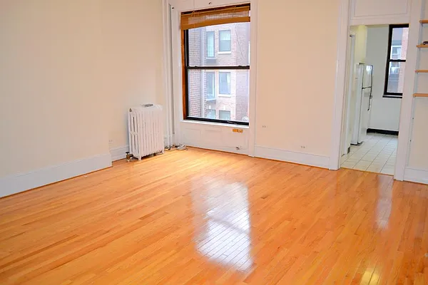 Rented by Corcoran | media 6