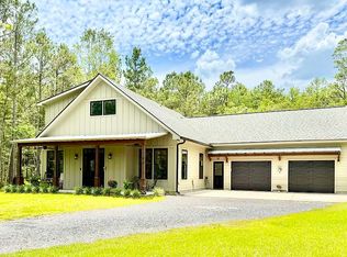 7209 Raw Dew Dr, Awendaw, SC 29429