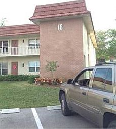 1st image of 18 Vista Palm Ln