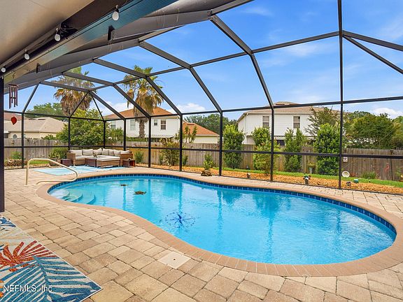 2nd image of 12233 SHADOW CREEK Court