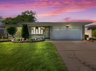 4843 Alger St, Warren, MI 48092