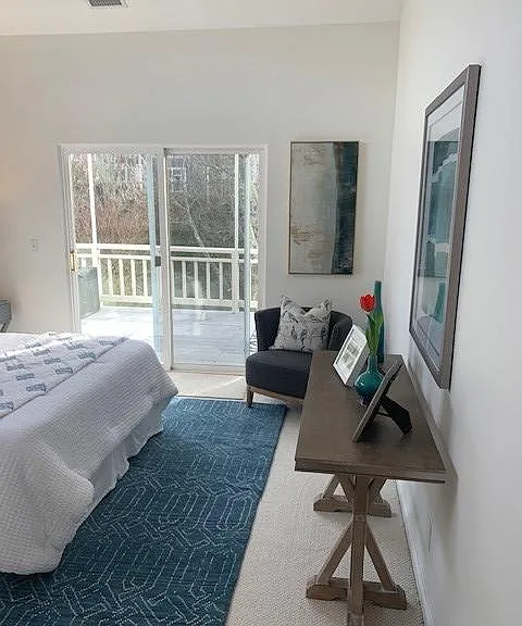 61 Parkview Cir — Photo 2