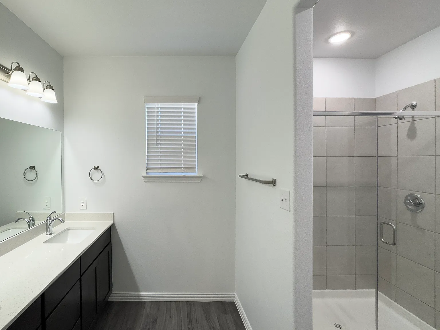 4452 Braddon Dr — Photo 4