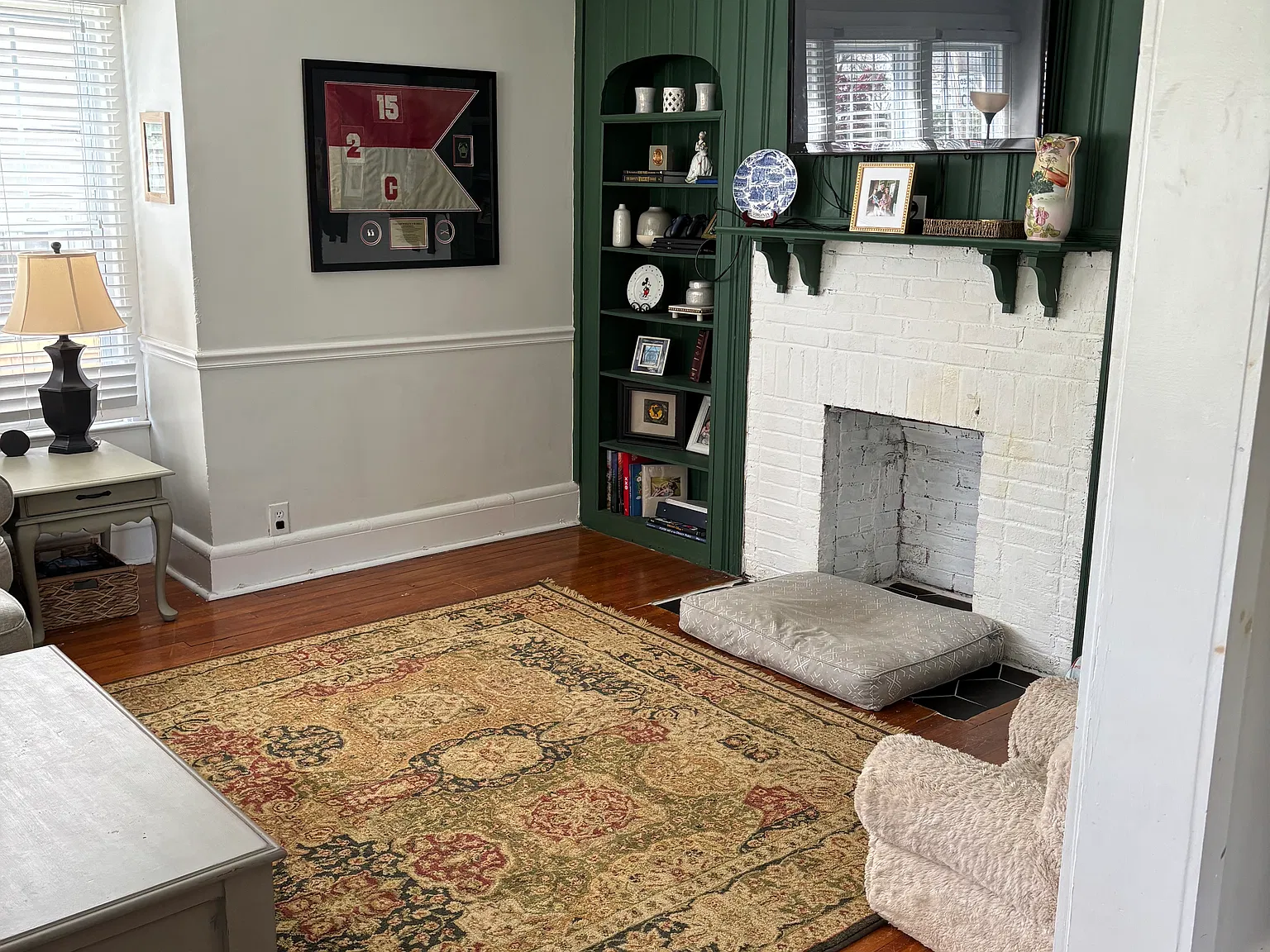 4 bed, 2065 sqft, $2,700 — Photo 3