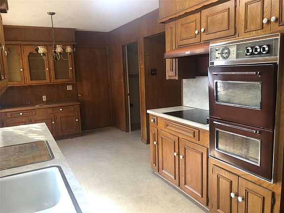 5th image of 5137 Breakwood Dr