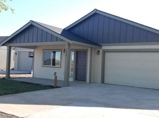1306 NW Seehale Ave, Prineville, OR 97754