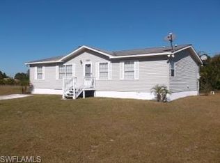 2220 Fairway Ter, Lehigh Acres, FL 33973