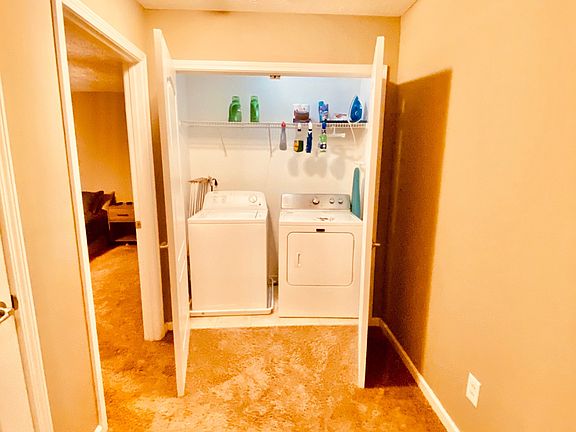 4th image of 2544 New Holland Cir