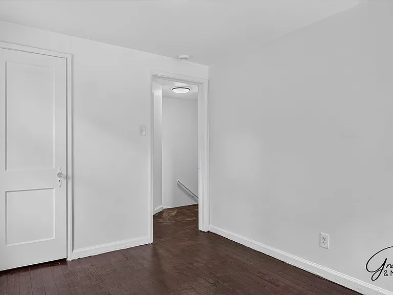 18474 Kelly Rd — Photo 14