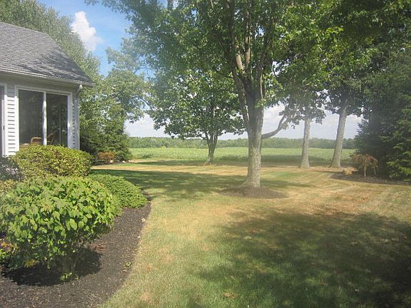 2nd image of 2339 Woodview Ct