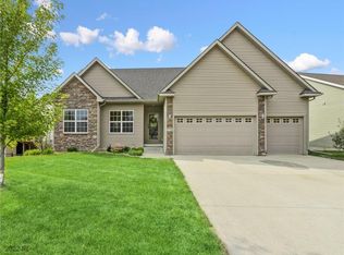 1520 S Warrior Ln, Waukee, IA 50263