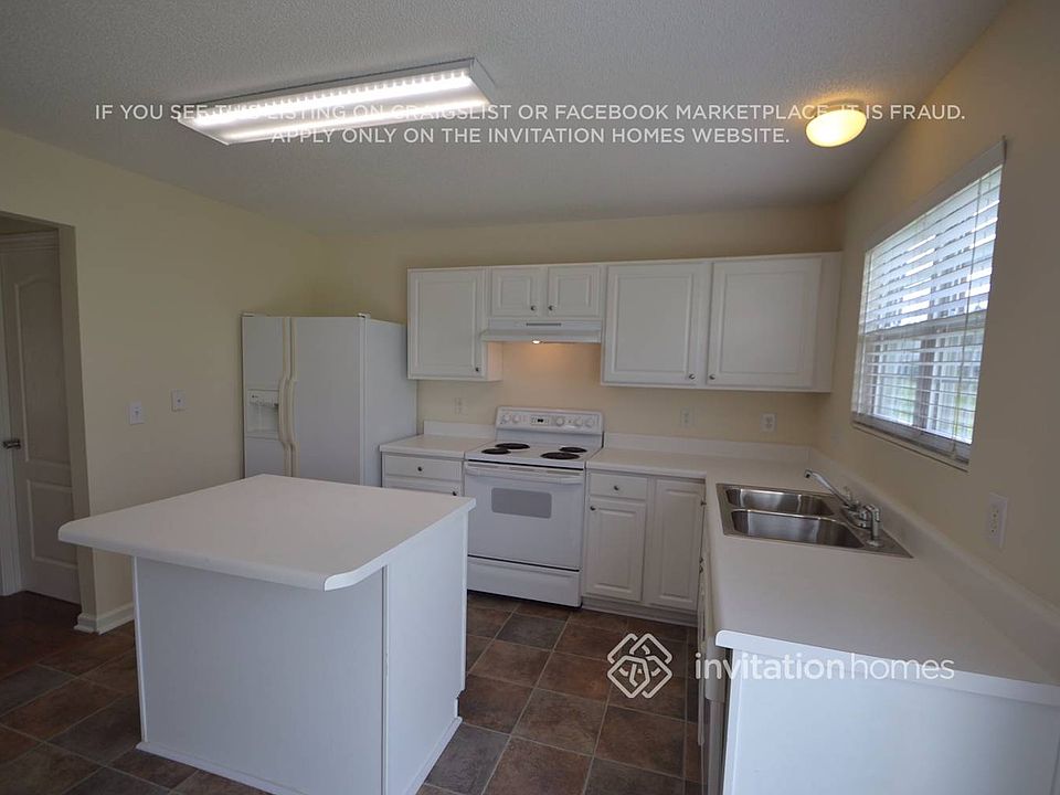 2nd image of 3005 Tuckland Dr