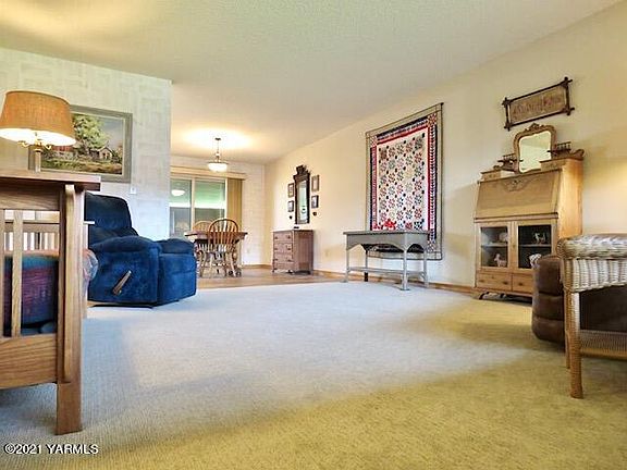 thumbnail_32289904_Unknown