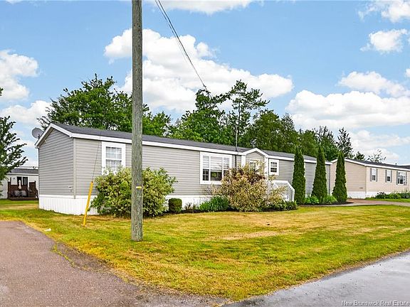 3rd image of 82 Tracadie Dr