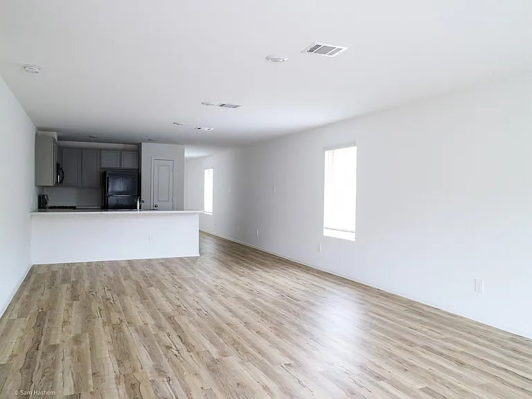 21811 Hickory Springs Ct — Photo 7