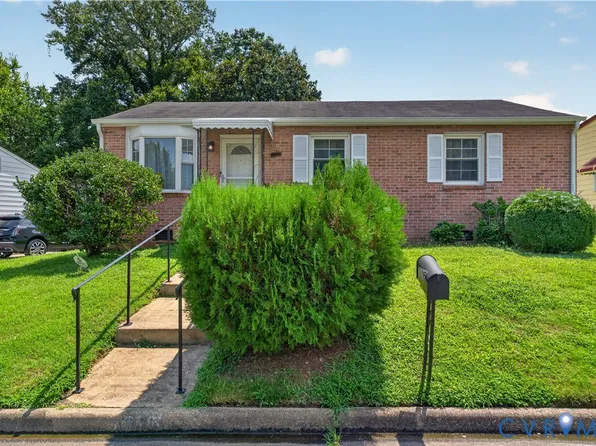 1816 Owens Ct, Hopewell, VA 23860