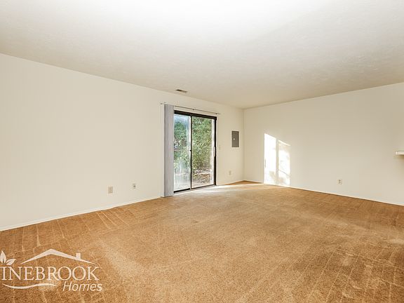 3rd image of 2496 Cross Village Dr