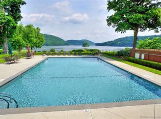 16 Hayestown Rd #C301, Danbury, CT 06811