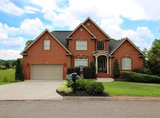 262 Windstone Blvd, Powell, TN 37849