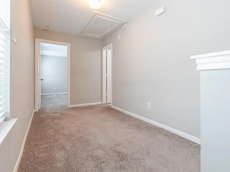 1118 Wilson St — Photo 18