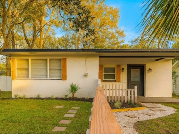 1857 Brookview Dr S, Jacksonville, FL 32246